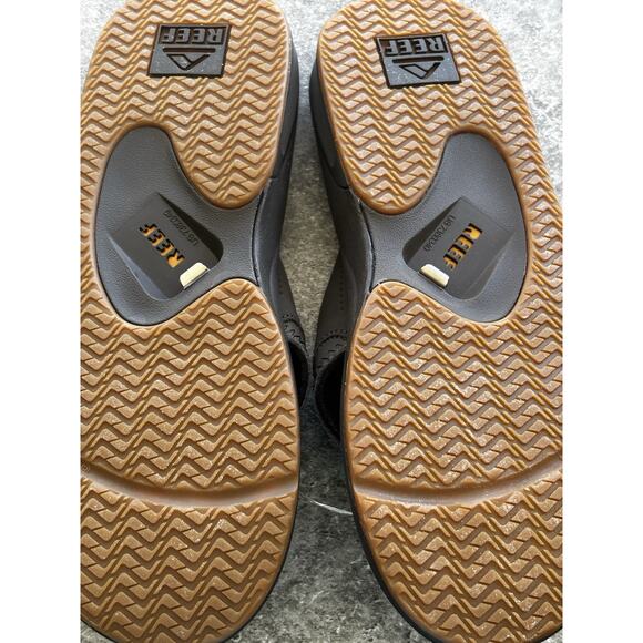 Reef Mens Flip Flops Sandals Brown Gum Size 8 Bottle Opener NWT main image 7